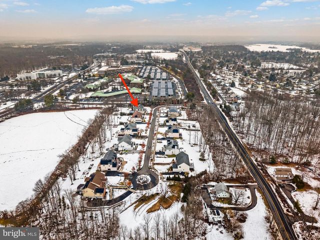 2 GRACE COURT, Plainsboro, NJ 08536