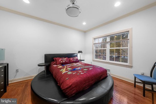 2 GRACE COURT, Plainsboro, NJ 08536