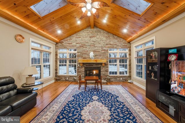 2 GRACE COURT, Plainsboro, NJ 08536