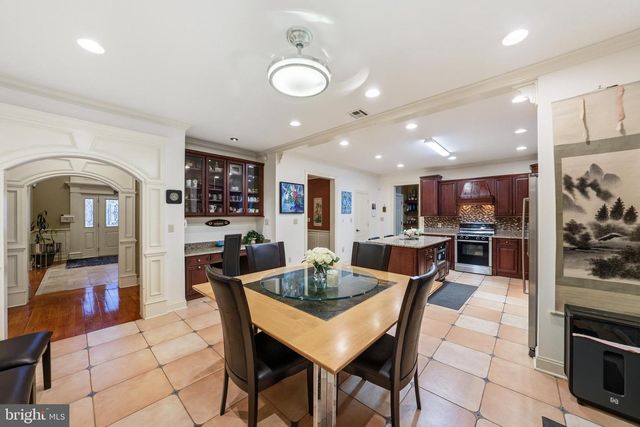 2 GRACE COURT, Plainsboro, NJ 08536