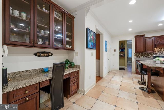 2 GRACE COURT, Plainsboro, NJ 08536