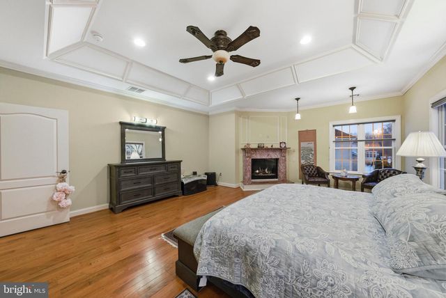 2 GRACE COURT, Plainsboro, NJ 08536