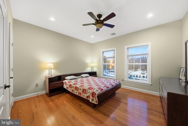 2 GRACE COURT, Plainsboro, NJ 08536