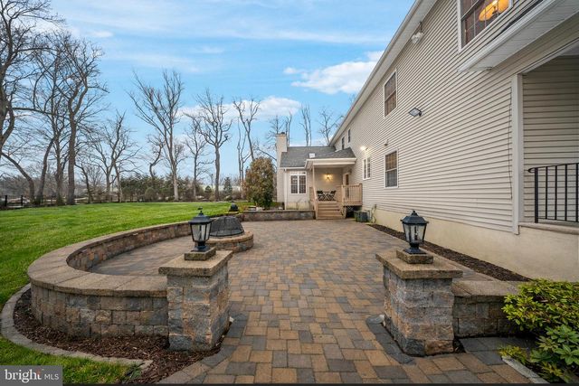 2 GRACE COURT, Plainsboro, NJ 08536