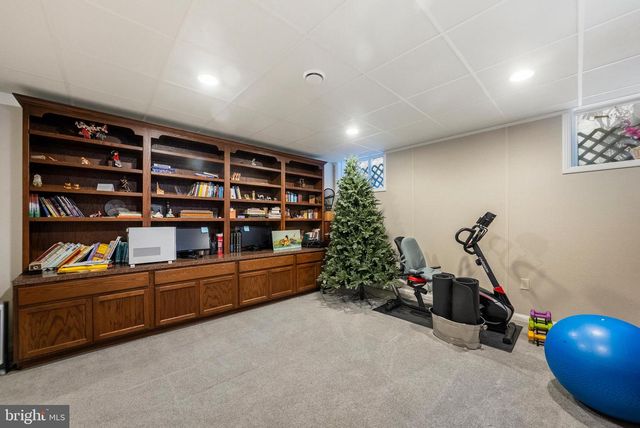 2 GRACE COURT, Plainsboro, NJ 08536