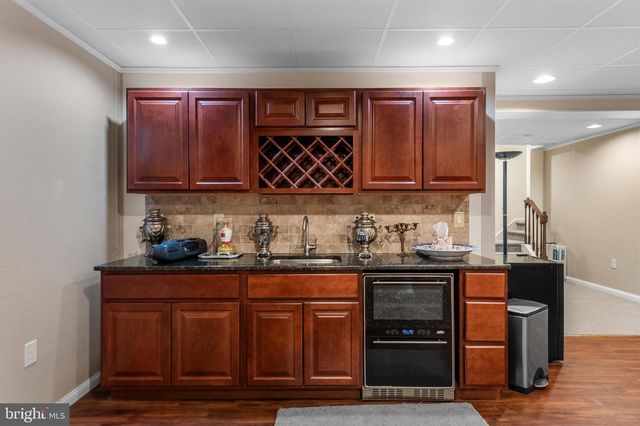 2 GRACE COURT, Plainsboro, NJ 08536