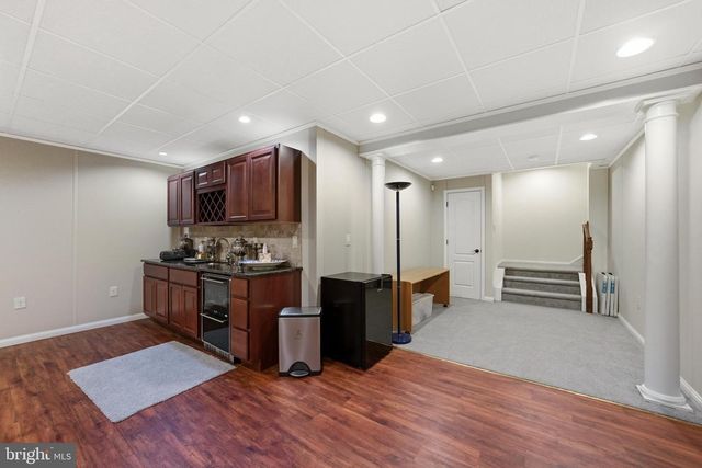 2 GRACE COURT, Plainsboro, NJ 08536