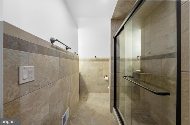 2 GRACE COURT, Plainsboro, NJ 08536