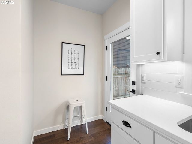 2515 N Winchell St, Portland, OR 97217