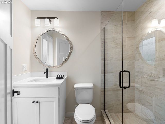 2515 N Winchell St, Portland, OR 97217