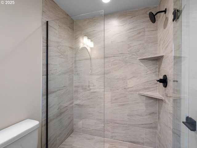 2515 N Winchell St, Portland, OR 97217