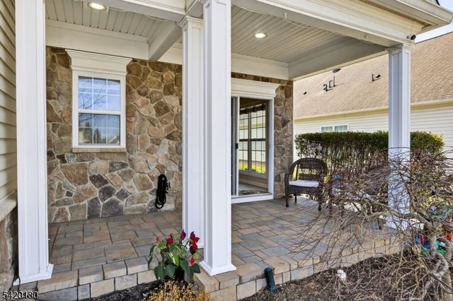 314 Biltmore Ln, Franklin Twp., NJ 08873