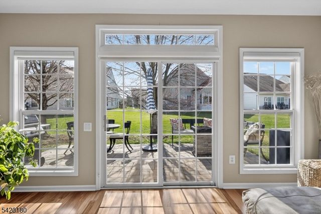 314 Biltmore Ln, Franklin Twp., NJ 08873