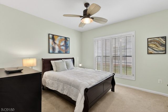 314 Biltmore Ln, Franklin Twp., NJ 08873