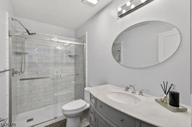 314 Biltmore Ln, Franklin Twp., NJ 08873