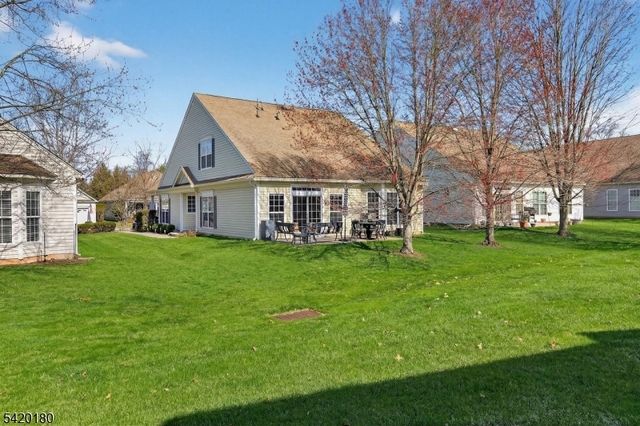 314 Biltmore Ln, Franklin Twp., NJ 08873