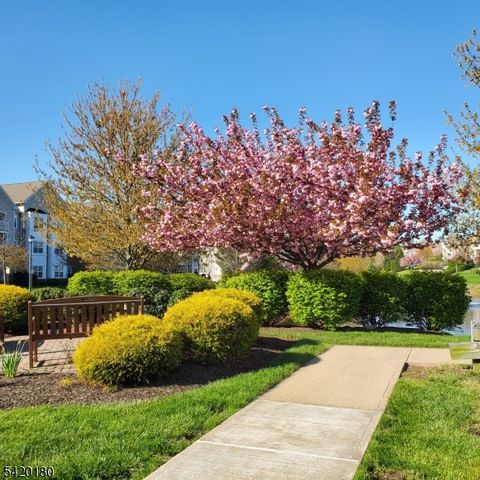 314 Biltmore Ln, Franklin Twp., NJ 08873