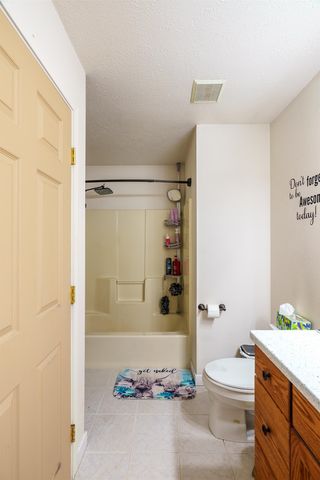 1859 JESSICA LOOP, North Pole, AK 99705