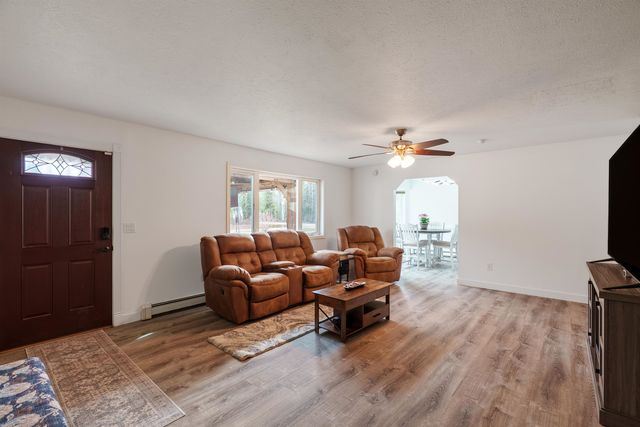 1859 JESSICA LOOP, North Pole, AK 99705