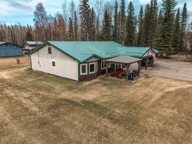1859 JESSICA LOOP, North Pole, AK 99705