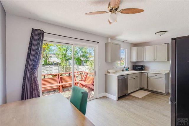 11 MacGregor Rd, Pueblo, CO 81001