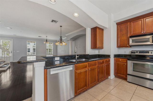 1353 CHATFIELD PLACE, Orlando, FL 32814