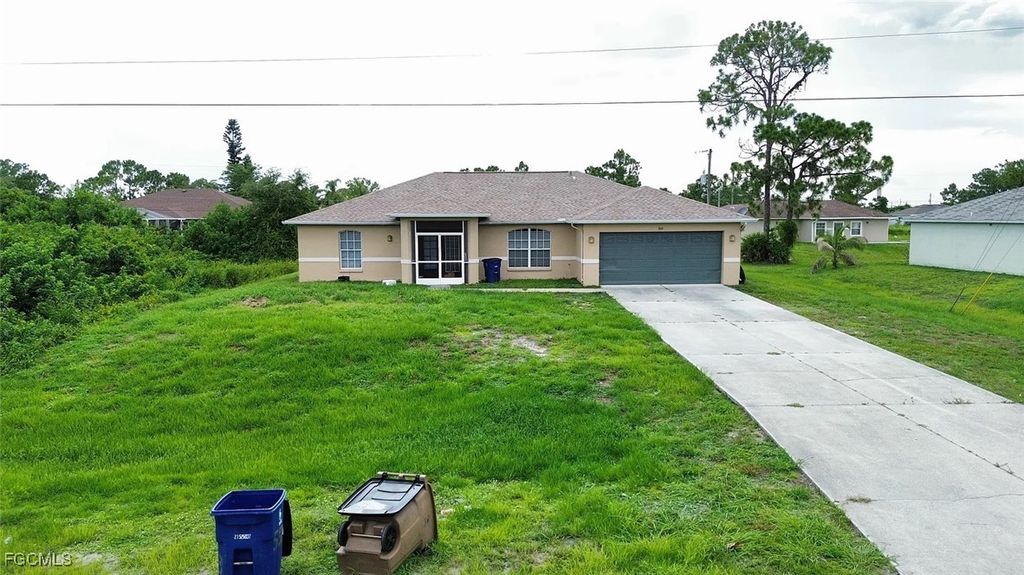 819 Abrams BLVD, Lehigh Acres, FL 33971