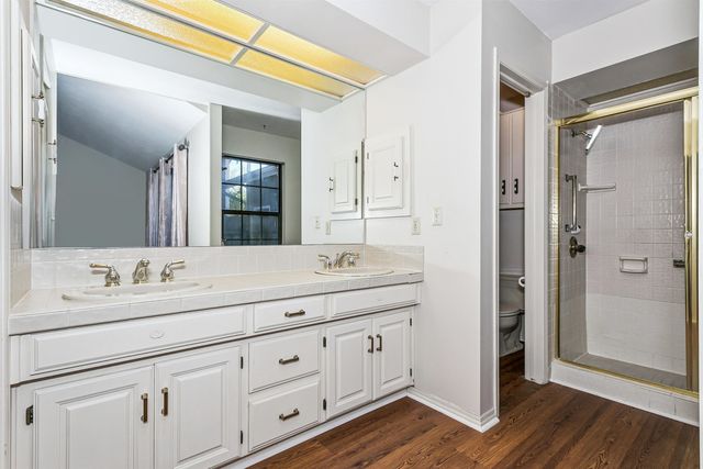 7520 E 21st St N, Wichita, KS 67226