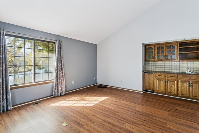 7520 E 21st St N, Wichita, KS 67226