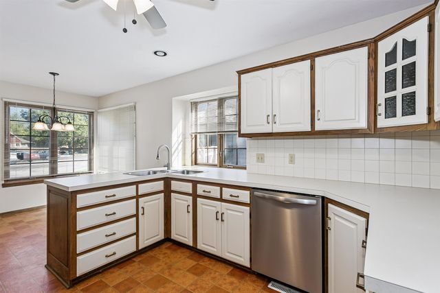 7520 E 21st St N, Wichita, KS 67226