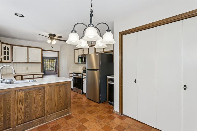 7520 E 21st St N, Wichita, KS 67226