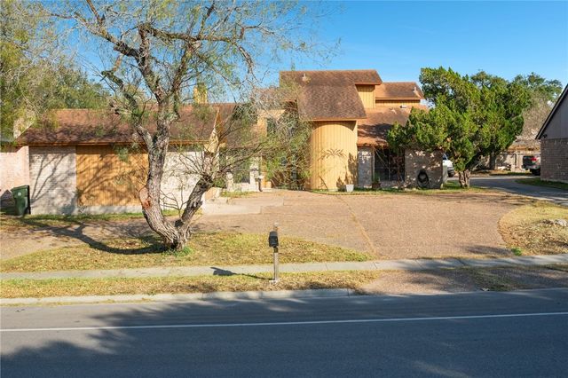 4226 Wood River Dr, Corpus Christi, TX 78410