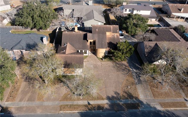 4226 Wood River Dr, Corpus Christi, TX 78410