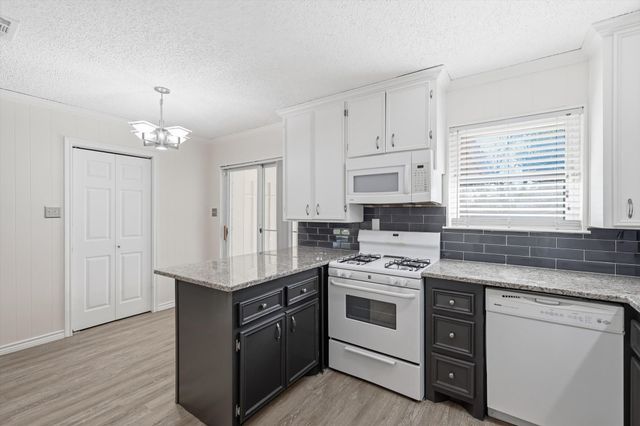 3820 Titan Trail, Denton, TX 76209