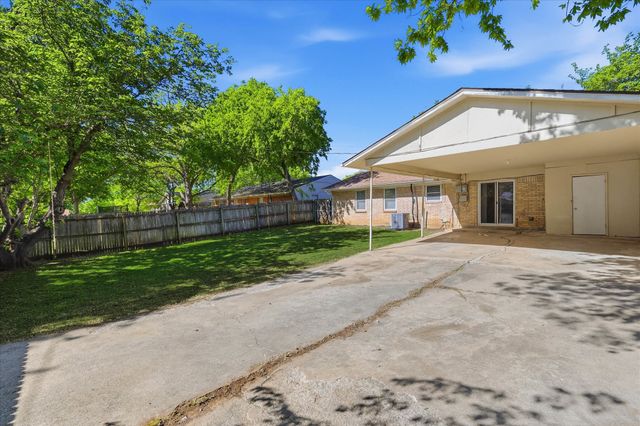 3820 Titan Trail, Denton, TX 76209