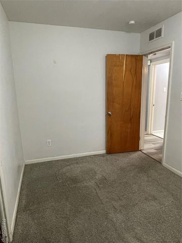 25292 Orchard Grove Street, Southfield, MI 48033