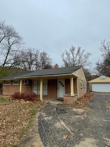 25292 Orchard Grove Street, Southfield, MI 48033