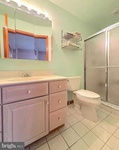 12 LIBERTY CT, Berlin, NJ 08009