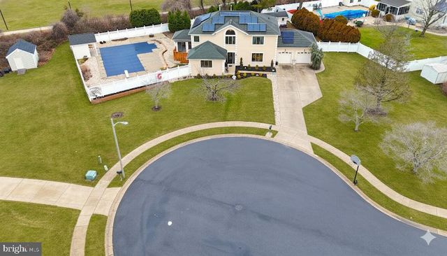 12 LIBERTY CT, Berlin, NJ 08009