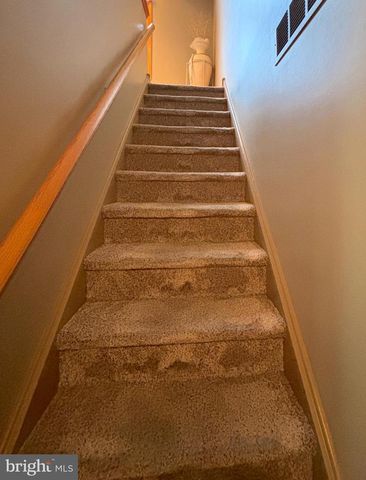 12 LIBERTY CT, Berlin, NJ 08009