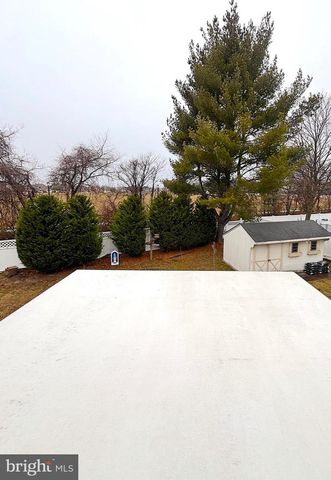 12 LIBERTY CT, Berlin, NJ 08009