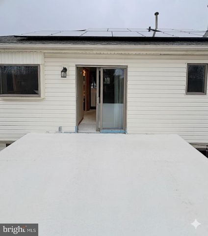 12 LIBERTY CT, Berlin, NJ 08009