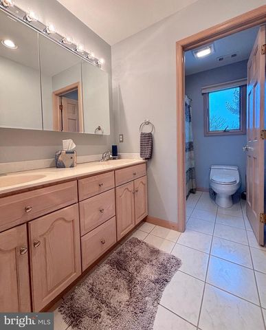 12 LIBERTY CT, Berlin, NJ 08009