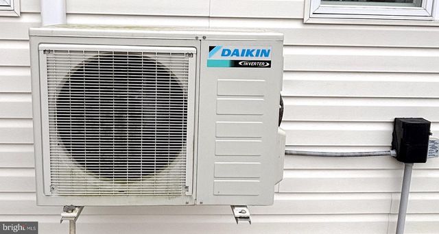 12 LIBERTY CT, Berlin, NJ 08009