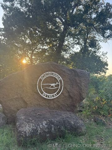 4332 W Roadrunner Drive, Hulbert, OK 74441