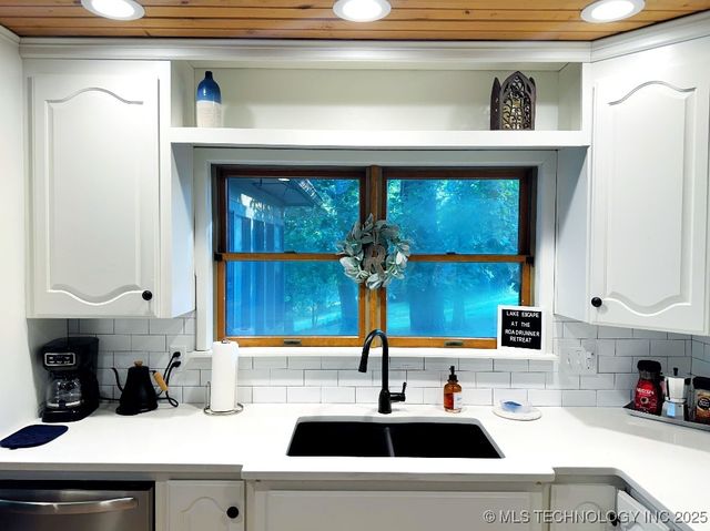 4332 W Roadrunner Drive, Hulbert, OK 74441