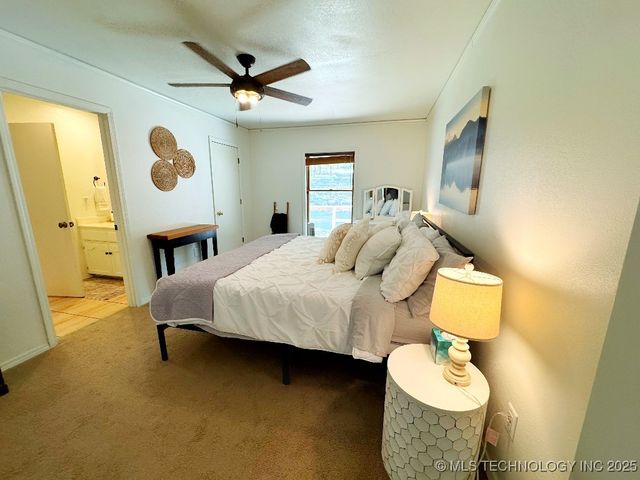 4332 W Roadrunner Drive, Hulbert, OK 74441