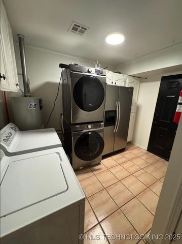 4332 W Roadrunner Drive, Hulbert, OK 74441