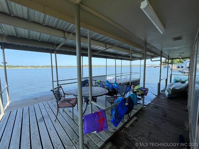 4332 W Roadrunner Drive, Hulbert, OK 74441