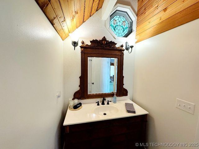 4332 W Roadrunner Drive, Hulbert, OK 74441